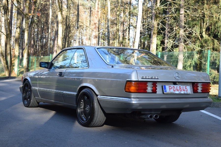 Mercedes Benz 560 Baujahr BJ 01/1988