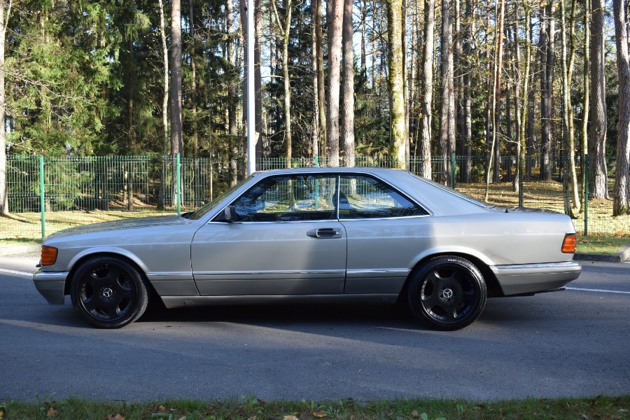 Mercedes Benz 560 Baujahr BJ 01/1988
