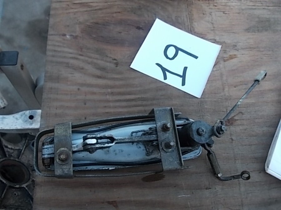 Karosserieteile für Ferrari Mondial abzugeben Baujahr BJ -