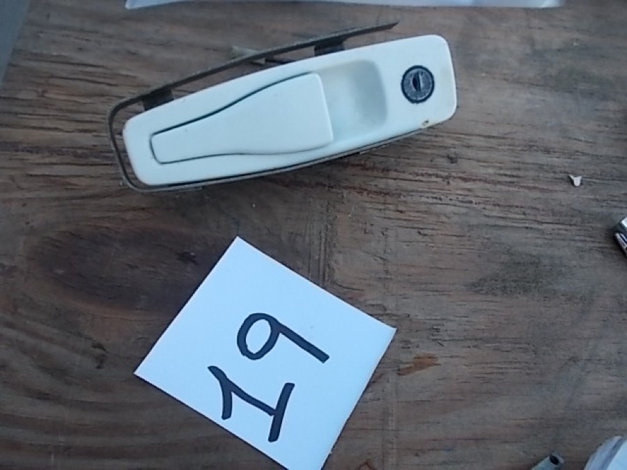 Karosserieteile für Ferrari Mondial abzugeben Baujahr BJ -