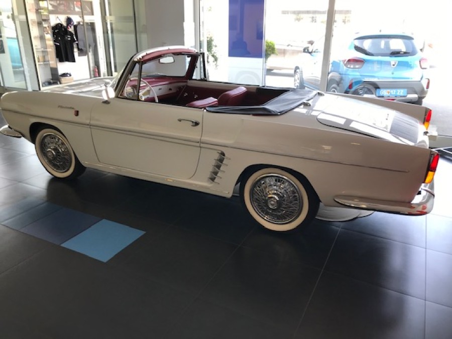 Top: Renault Floride Baujahr BJ 06/1962