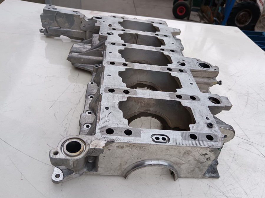 Motor für Lamborghini sonstige Modelle abzugeben Baujahr BJ -