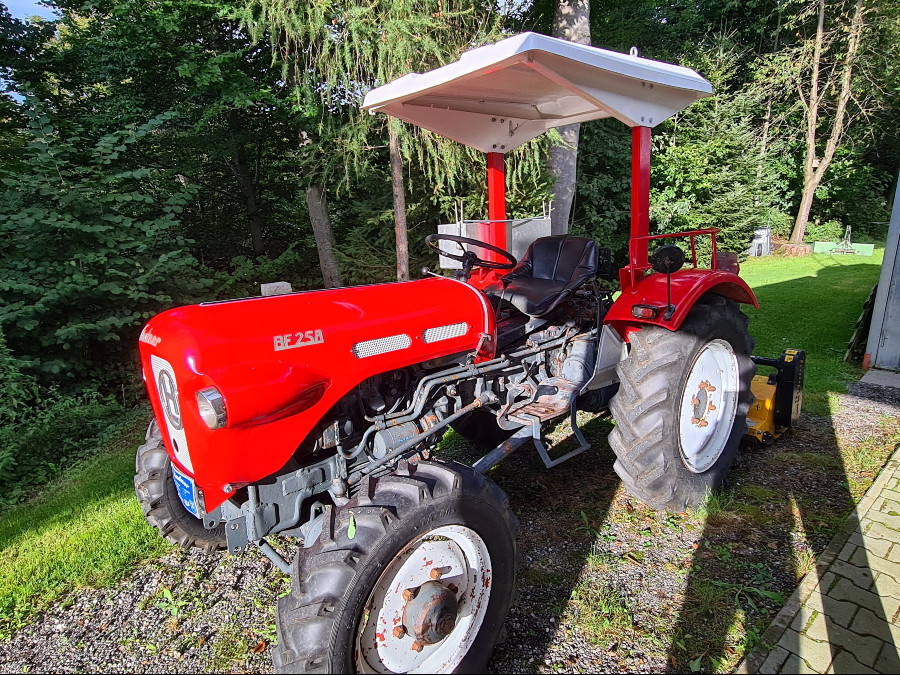 Zu verkaufen: Lindner 1500 BF25 Allrad in gebrauchtem Zustand Baujahr BJ 01/1966