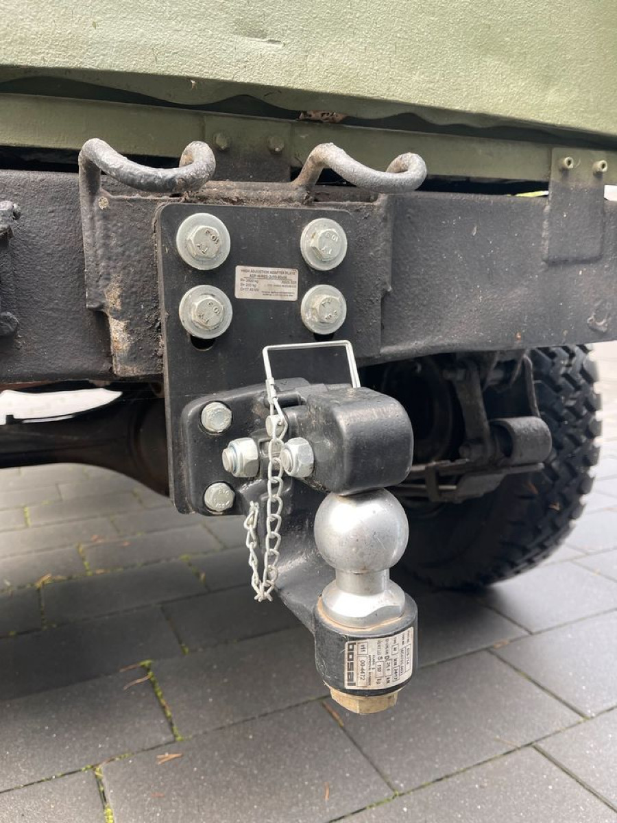 Biete Land Rover Serie 2 LR 88 Lightwight in gutem Zustand Baujahr BJ 07/1982