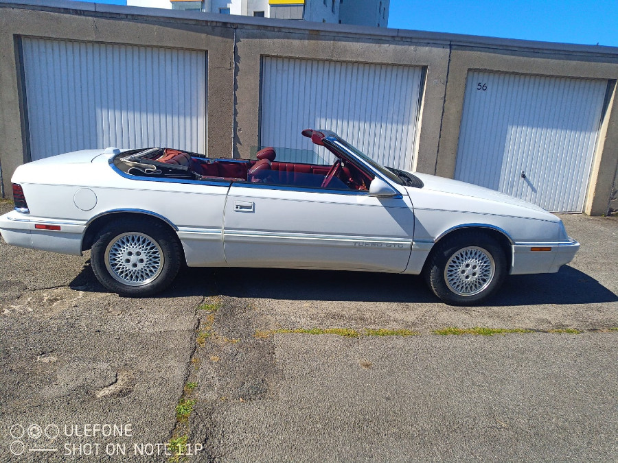 1988er Chrysler Le Baron in gutem Zustand inkl. Pickerl Baujahr BJ 07/1988