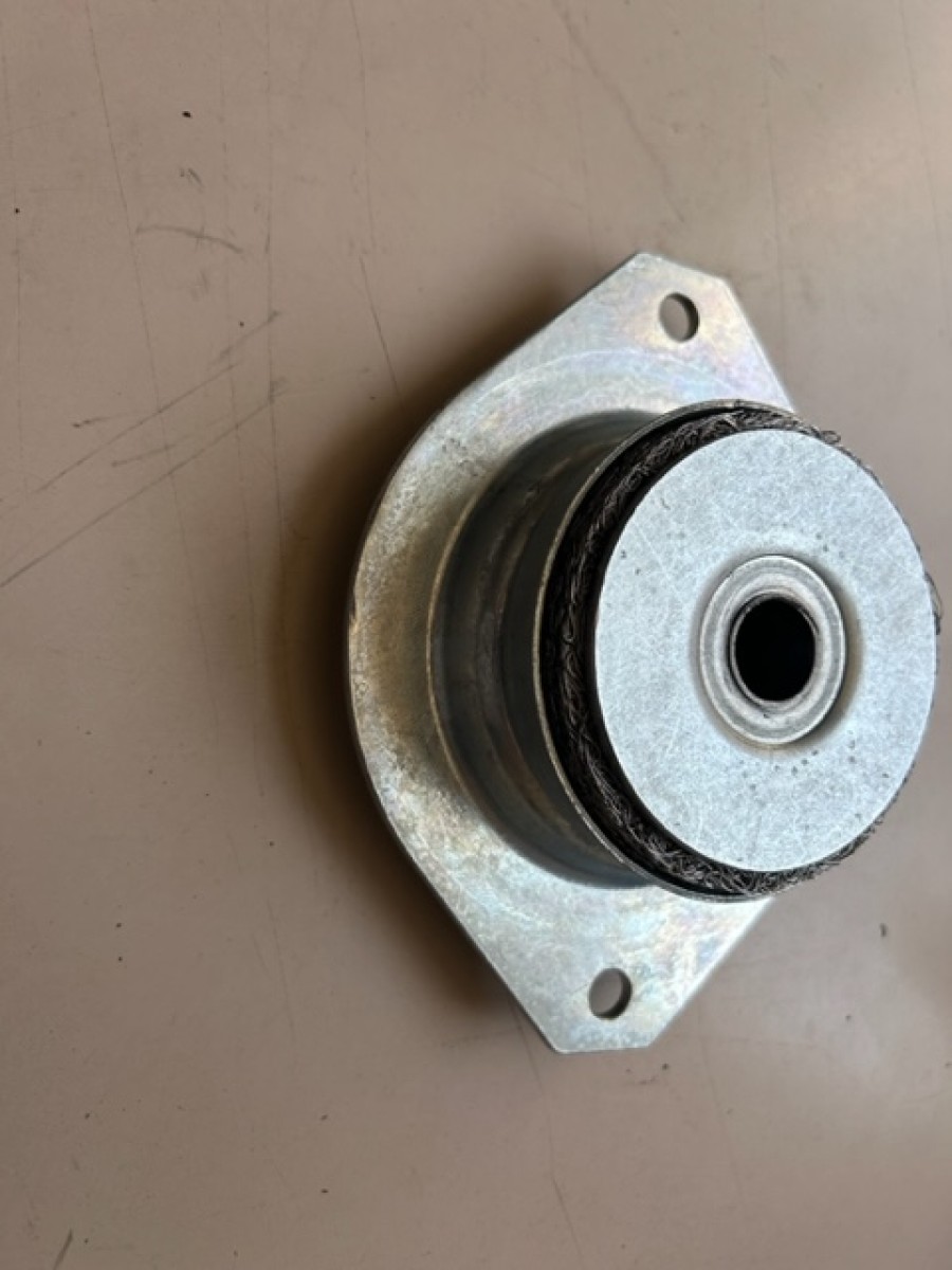 Karosserieteile für Maserati Bora abzugeben Baujahr BJ -