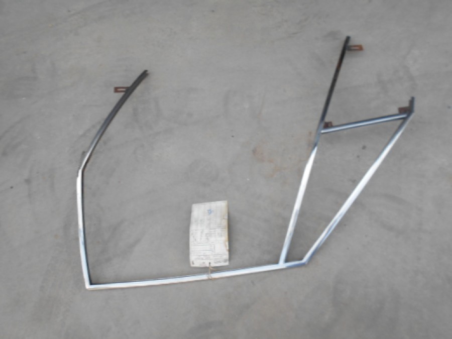 Verkaufe: Karosserieteile für DeTomaso Pantera Baujahr BJ -