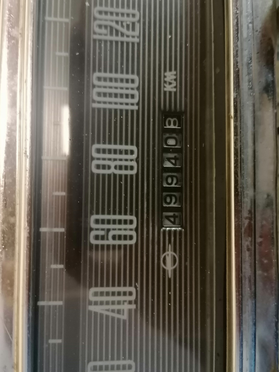 Tachometer für einen Opel Rekord P2 zu verkaufen Baujahr BJ -