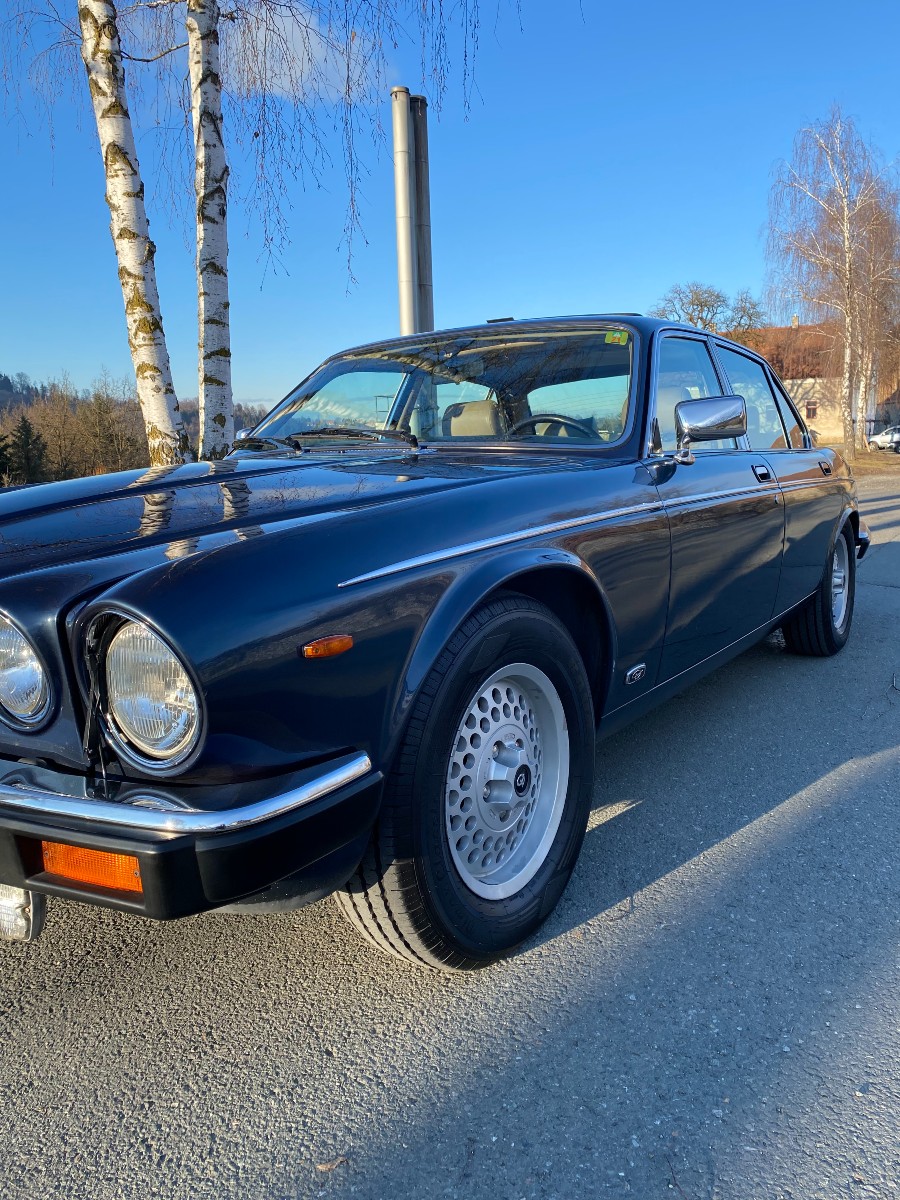 oldtimer daimler double six serie 3 1988 Baujahr BJ 06/1988