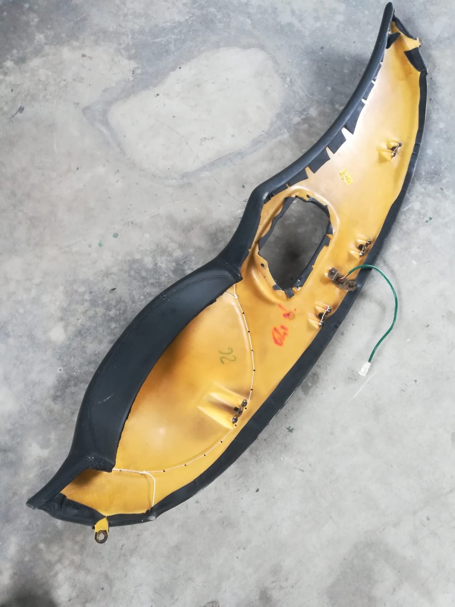 Dashboard für Maserati 3200 GT zu verkaufen Baujahr BJ -