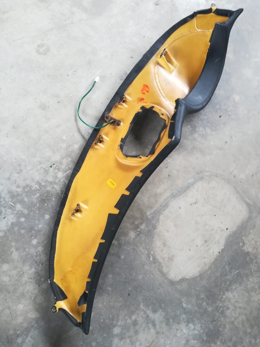 Dashboard für Maserati 3200 GT zu verkaufen Baujahr BJ -