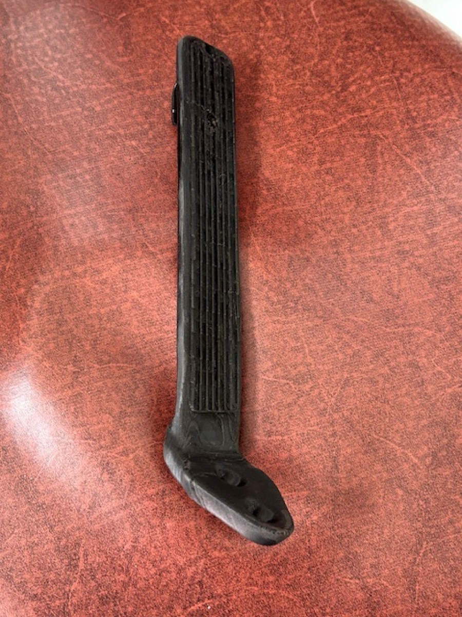 Diverse Ersatzteile für Maserati Indy Baujahr BJ -