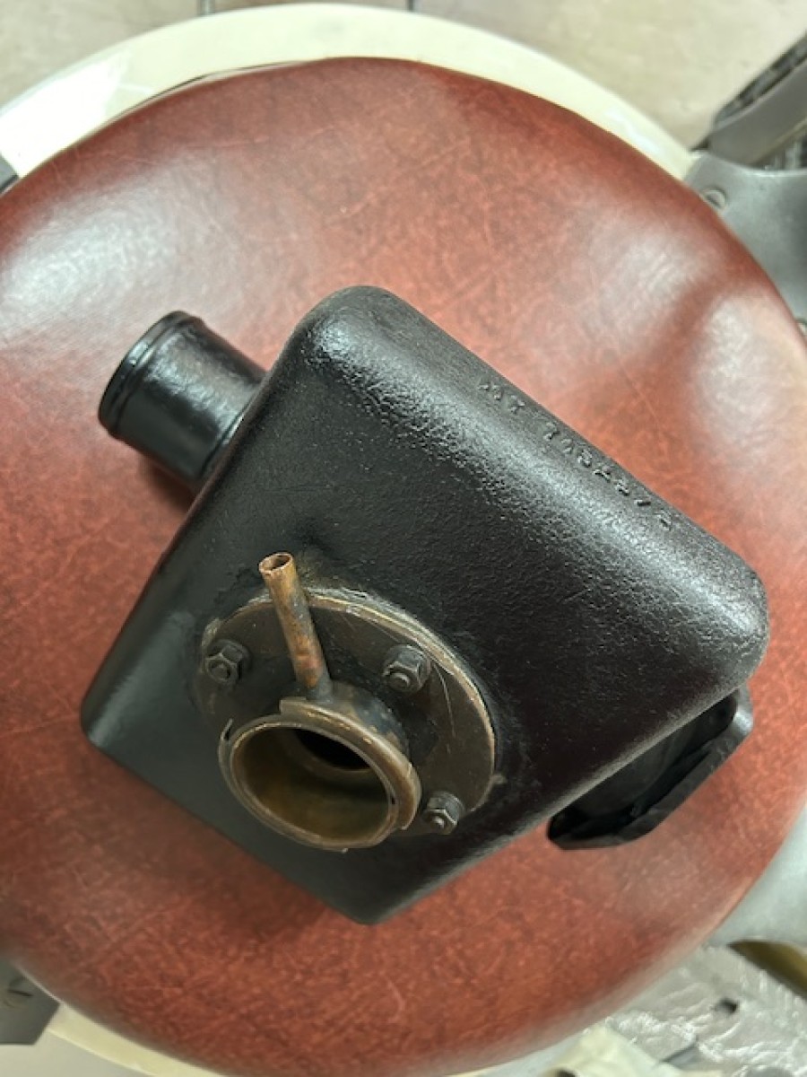 Wassertank für Maserati Indy Baujahr BJ -