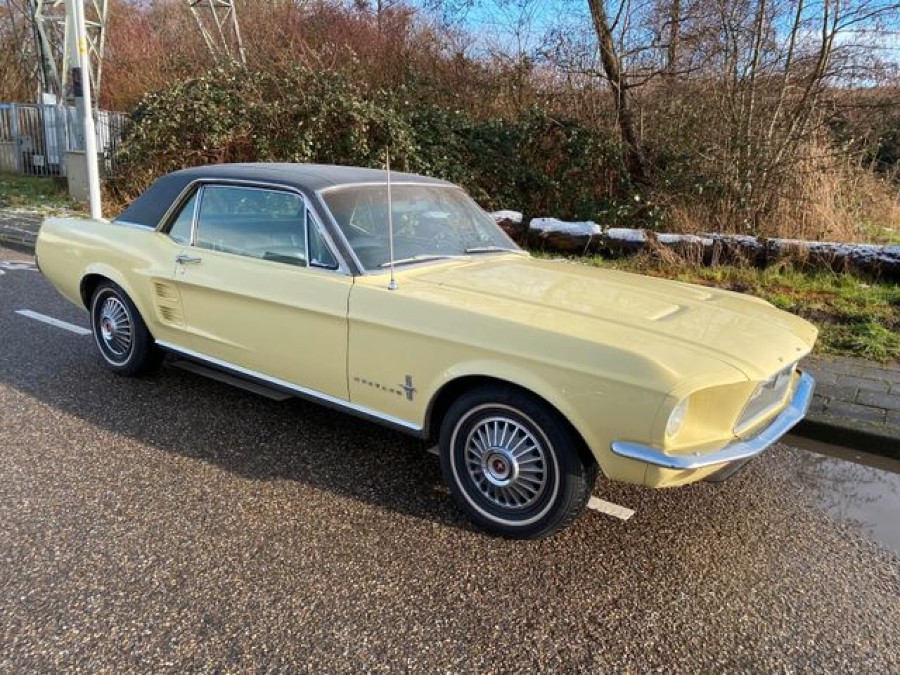 1967 Ford Mustang Coupe V8 mit Top Ausstattung 1a Zustand ! Baujahr BJ 03/1967