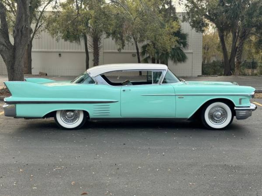 Klassiker 1958 Cadillac Coupe Deville Baujahr BJ 07/1958