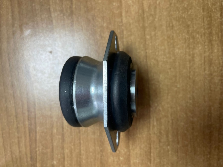 Diverses… für Maserati Indy zu verkaufen Baujahr BJ -