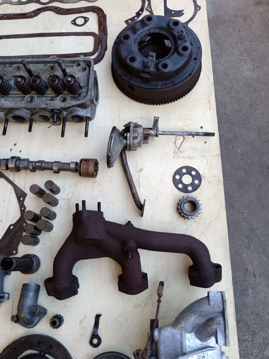 Für Fiat 1200 Motor abzugeben Baujahr BJ -