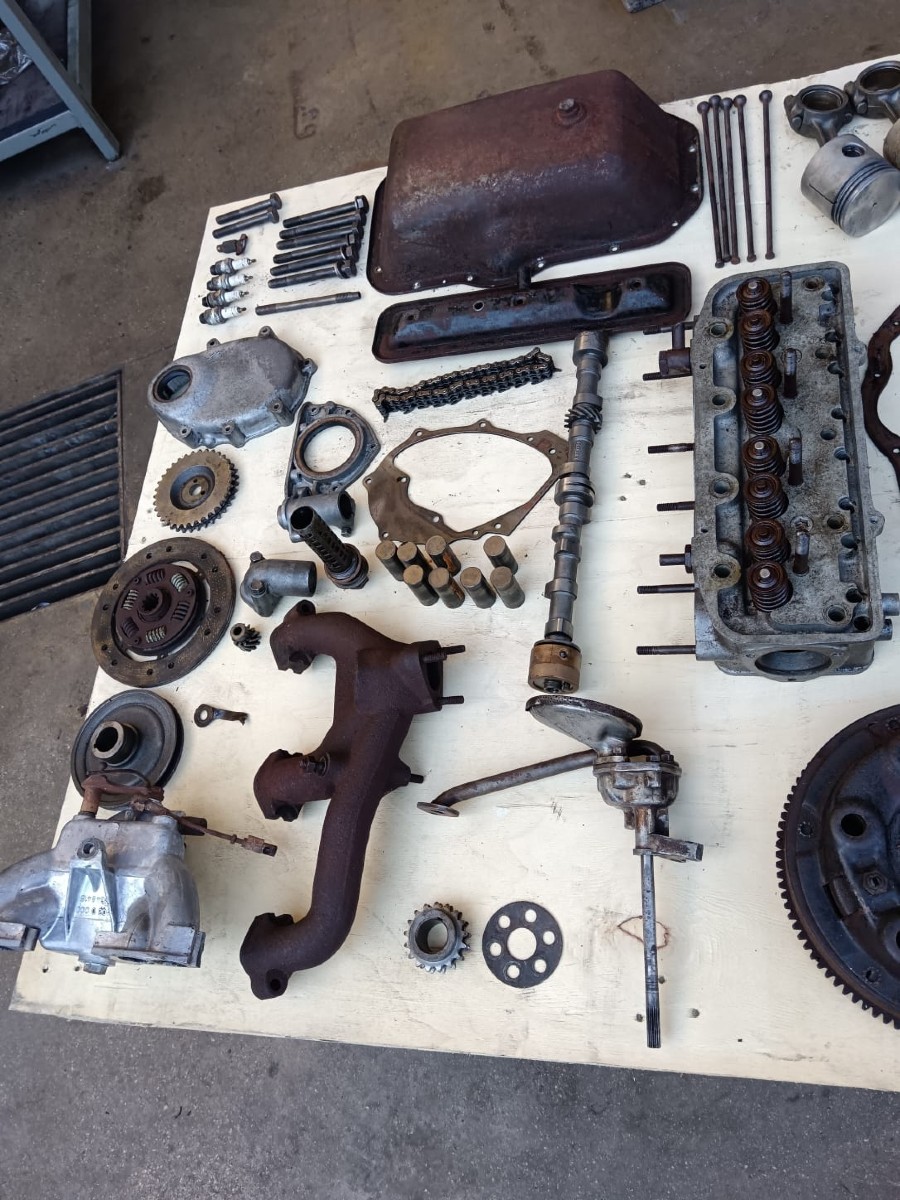 Für Fiat 1200 Motor abzugeben Baujahr BJ -
