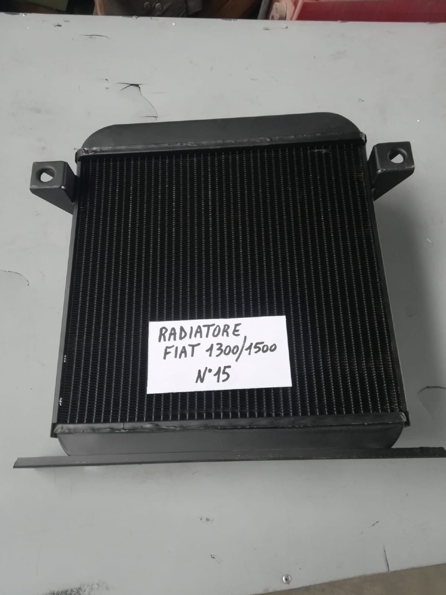 Motor für Fiat 1500 zu verkaufen Baujahr BJ -