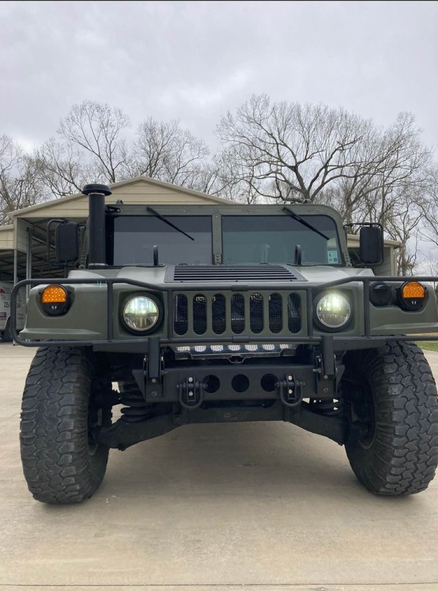 Zu verkaufen: Hummer H1 guter Zustand mit niedrigem Kilometerstand Baujahr BJ 04/1989