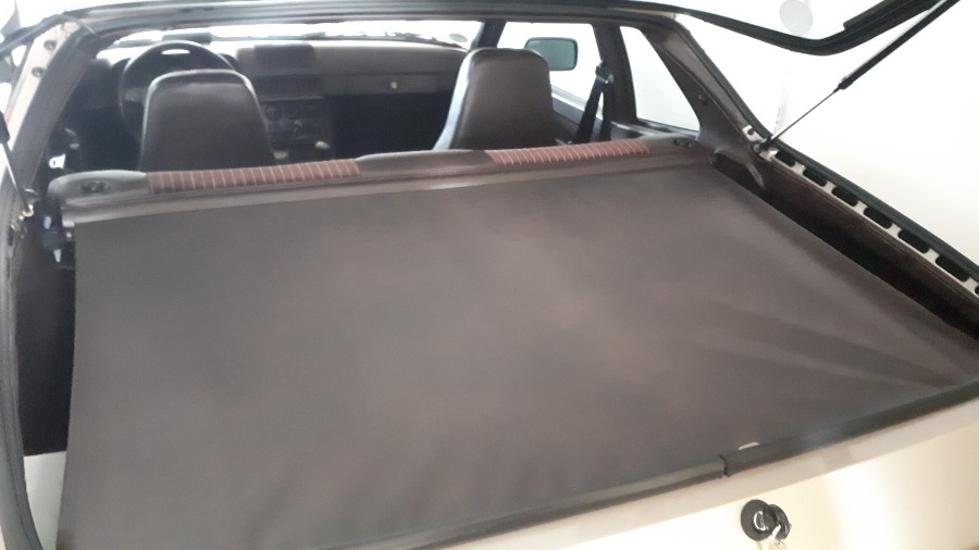 Zu verkaufen: Porsche 924 in perfektem Zustand mit Matching Numbers Baujahr BJ 10/1986