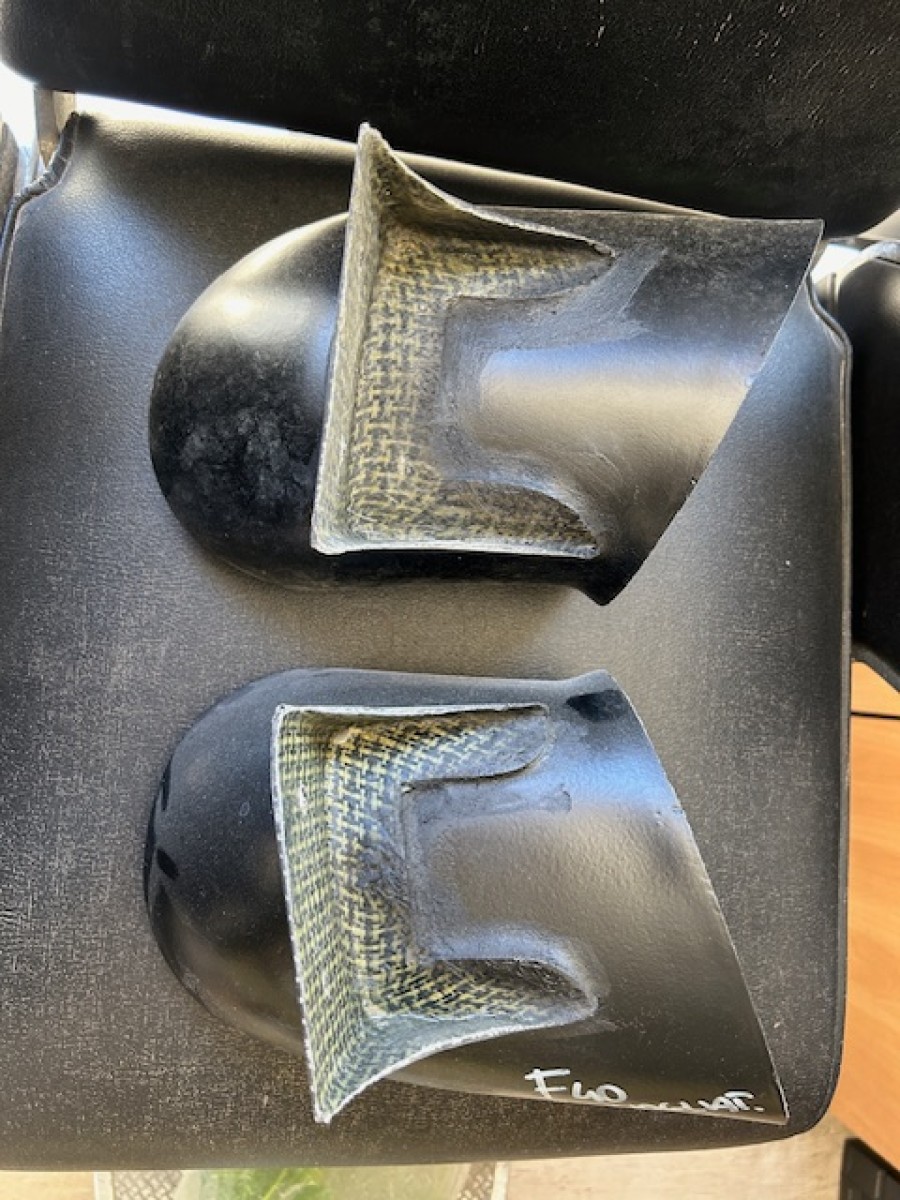 Für Ferrari Karosserieteile zu verkaufen Baujahr BJ -