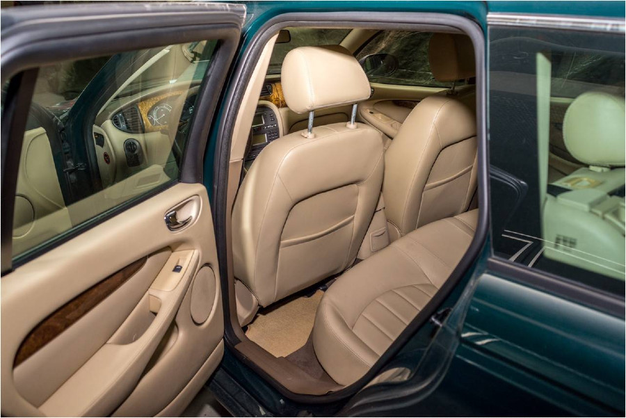 Gebraucht: Jaguar X 2 Liter Diesel 2004 Estate („Kombi“) Baujahr BJ 06/2004