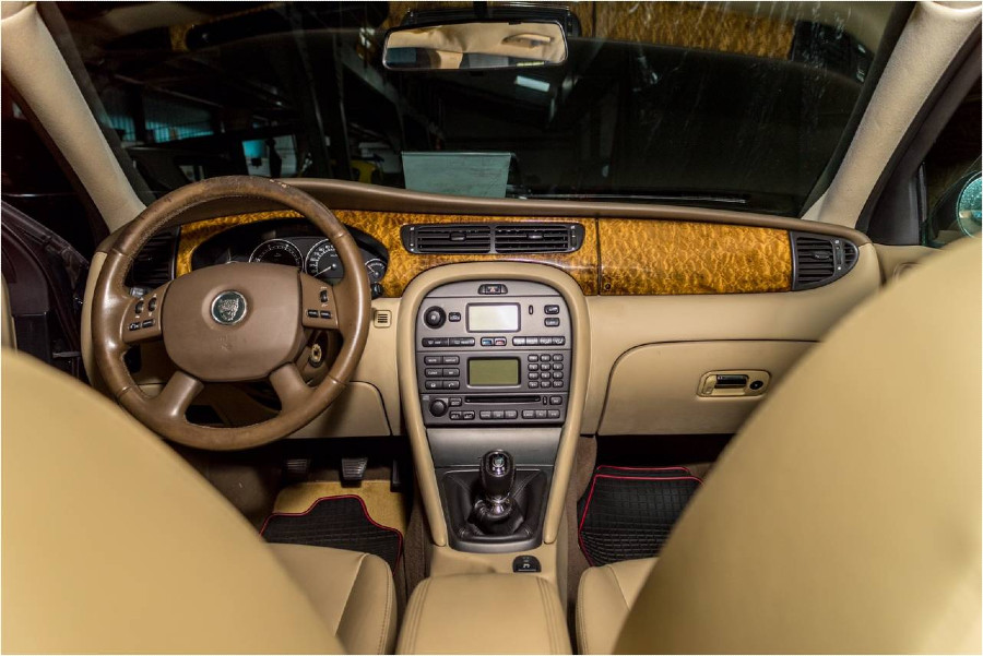 Gebraucht: Jaguar X 2 Liter Diesel 2004 Estate („Kombi“) Baujahr BJ 06/2004