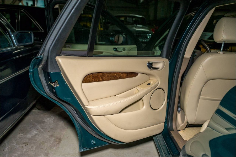 Gebraucht: Jaguar X 2 Liter Diesel 2004 Estate („Kombi“) Baujahr BJ 06/2004