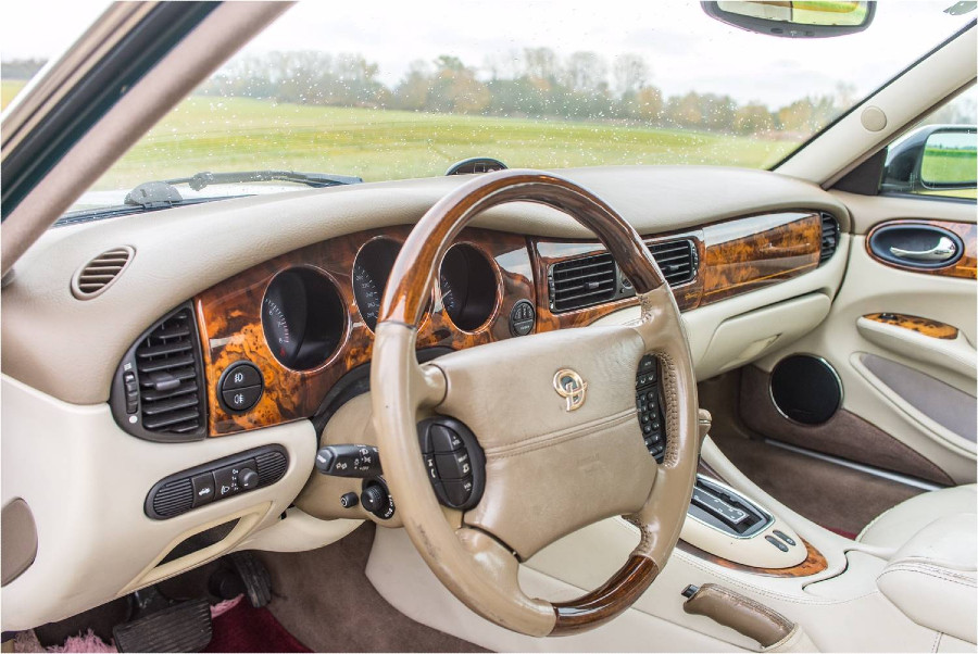 Gebraucht: Daimler V8 4 Liter Long-Wheel-Base 1998 Baujahr BJ 06/1998