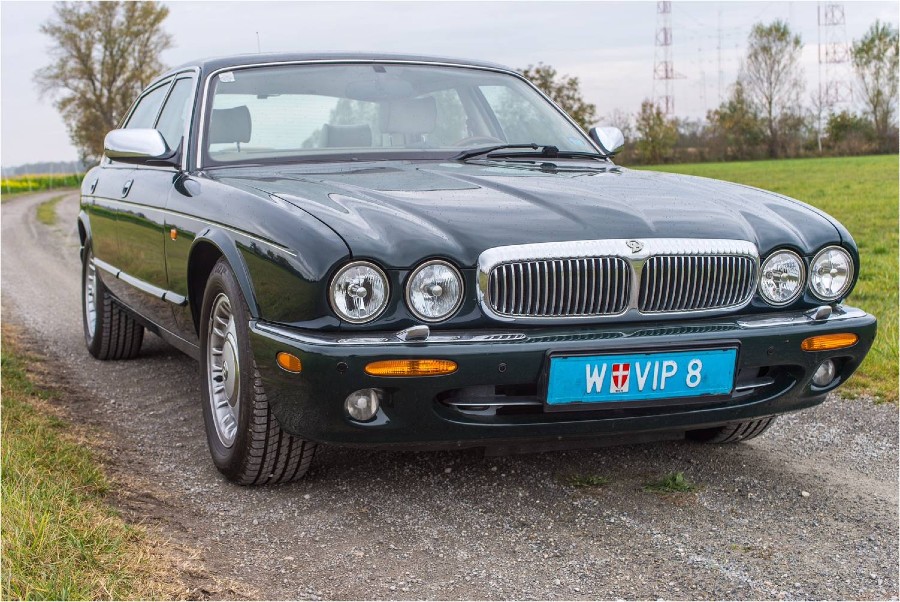 Gebraucht: Daimler V8 4 Liter Long-Wheel-Base 1998 Baujahr BJ 06/1998