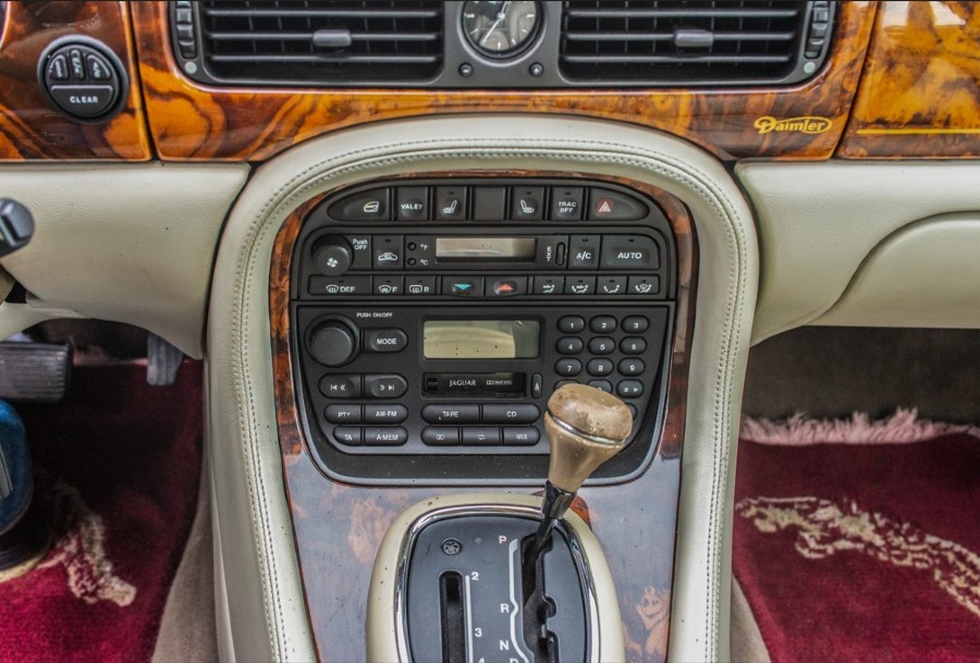 Gebraucht: Daimler V8 4 Liter Long-Wheel-Base 1998 Baujahr BJ 06/1998