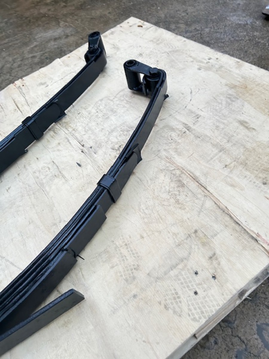 Für Maserati Indy Hinterachse zu verkaufen Baujahr BJ -