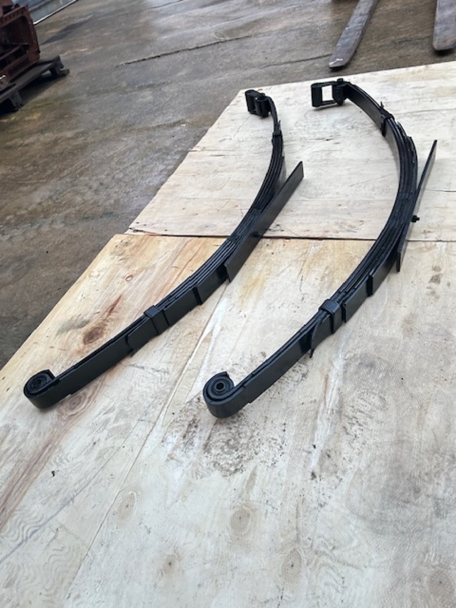 Für Maserati Indy Hinterachse zu verkaufen Baujahr BJ -