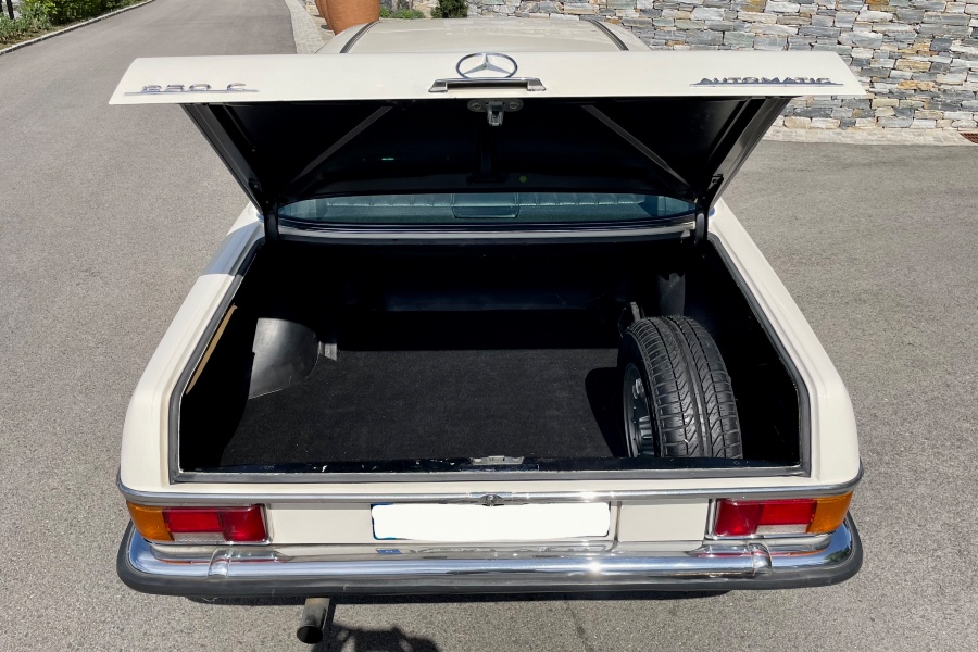 Mercedes Benz /8 Zeitloser Klassiker | 250 C Coupé Baujahr BJ 03/1970