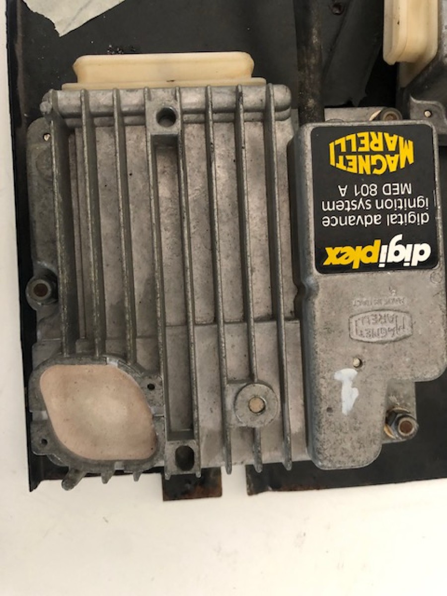 Für Ferrari 308 Elektronik abzugeben Baujahr BJ -