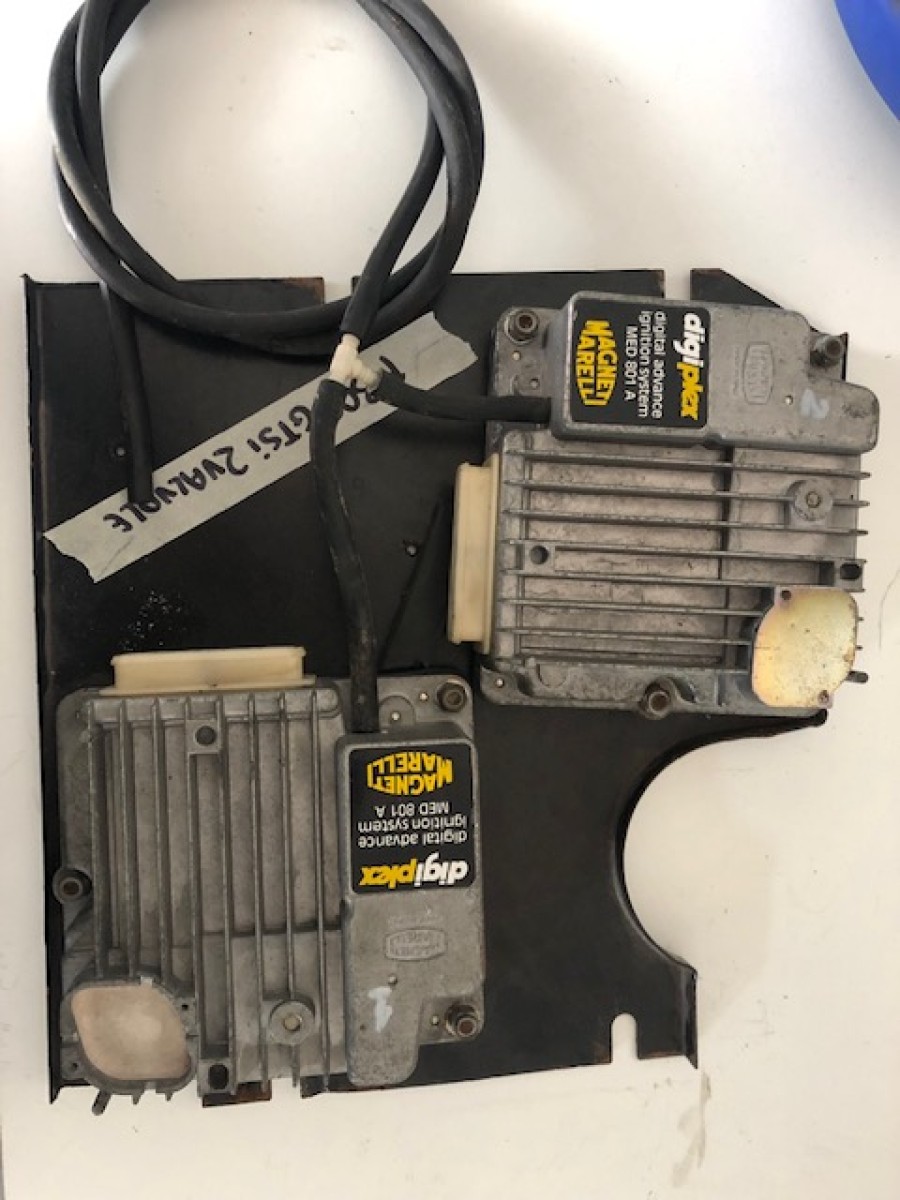 Für Ferrari 308 Elektronik abzugeben Baujahr BJ -