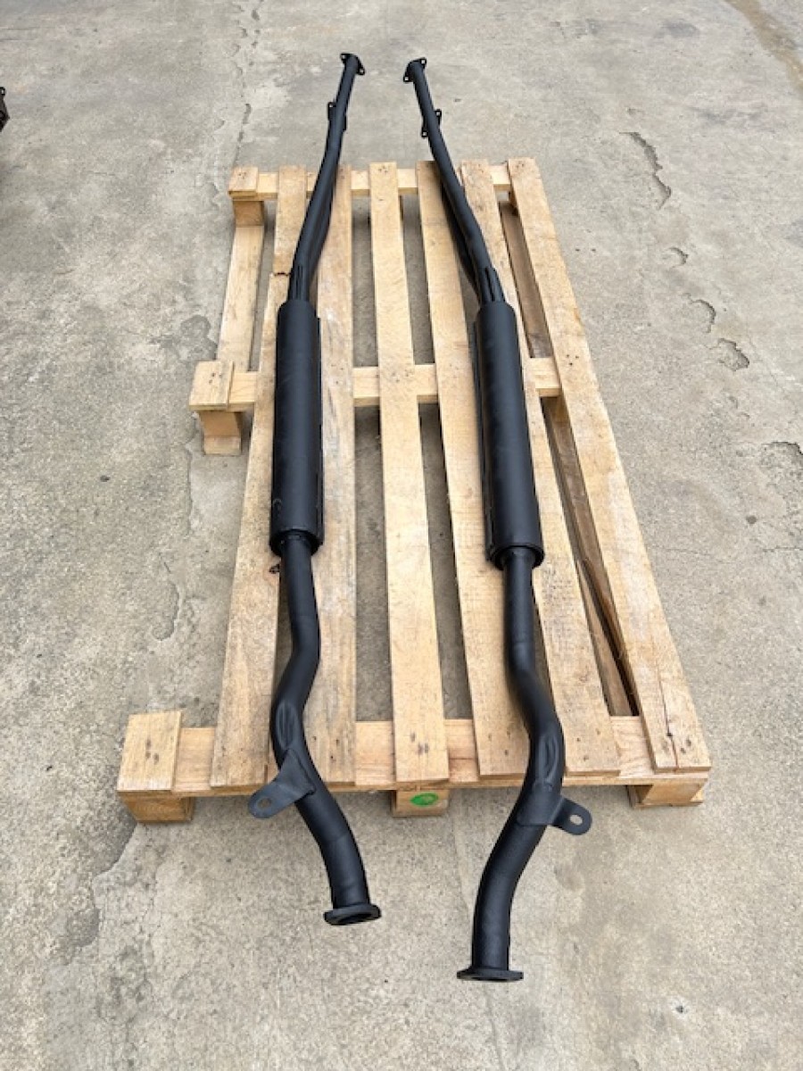 Verkaufe: Auspuffanlage für Lamborghini Espada Baujahr BJ -