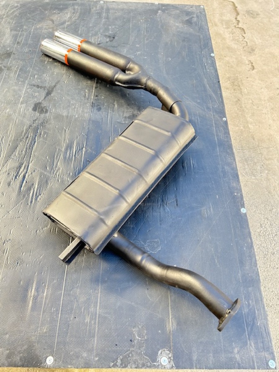 Verkaufe: Auspuffanlage für Lamborghini Espada Baujahr BJ -