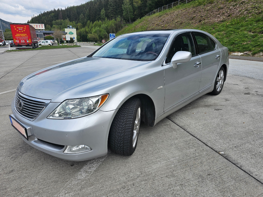 Lexus LS 460 zu verkaufen Baujahr BJ -