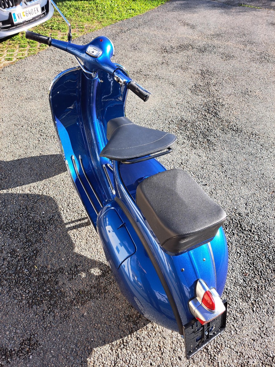 Historisch zugelassen: Vespa 125 VNA in gutem Zustand steht zum Verkauf Baujahr BJ 02/1958