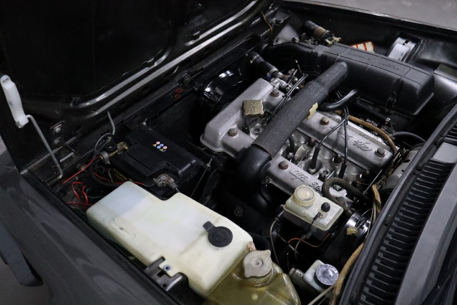 Alfa Romeo GTV in rostfreiem Zustand Baujahr BJ 05/1985