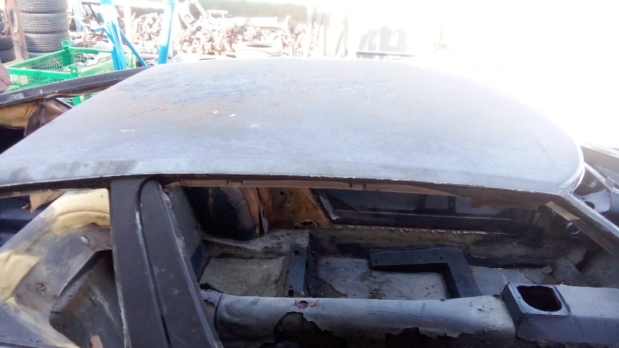 Karosserieteile für Maserati Indy zu verkaufen Baujahr BJ -