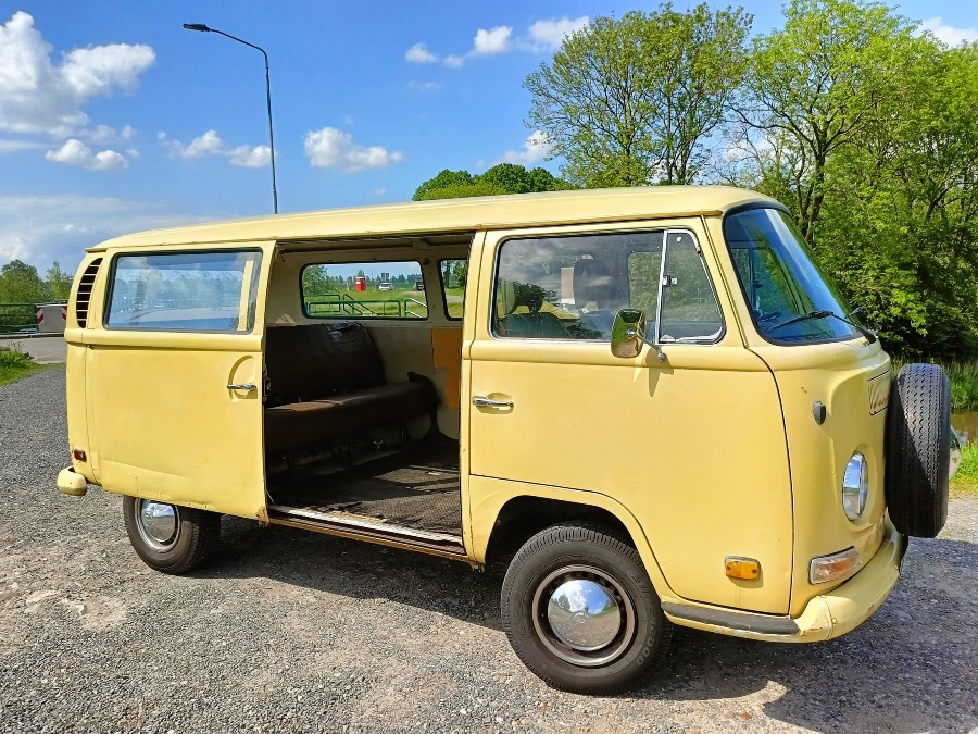 Klassiker VW T2 in gebrauchtem Zustand Baujahr BJ 02/1971