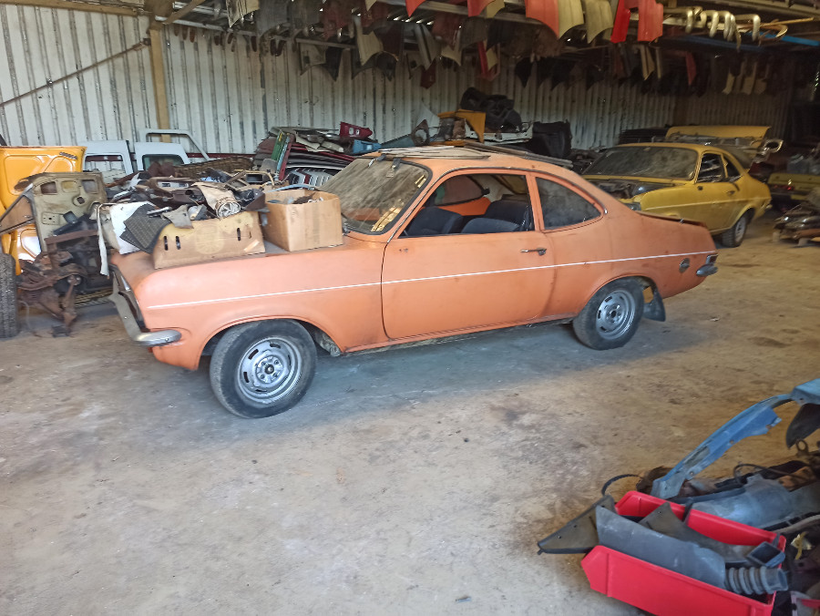 Aufbau aussen für Vauxhall Baujahr BJ -