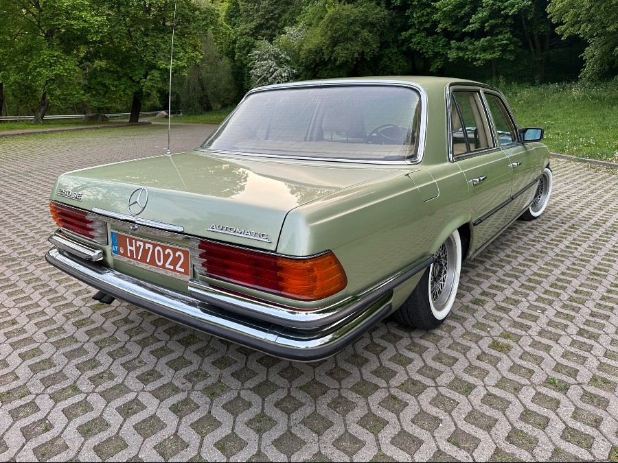 Mercedes Benz 280 Baujahr BJ 01/1977