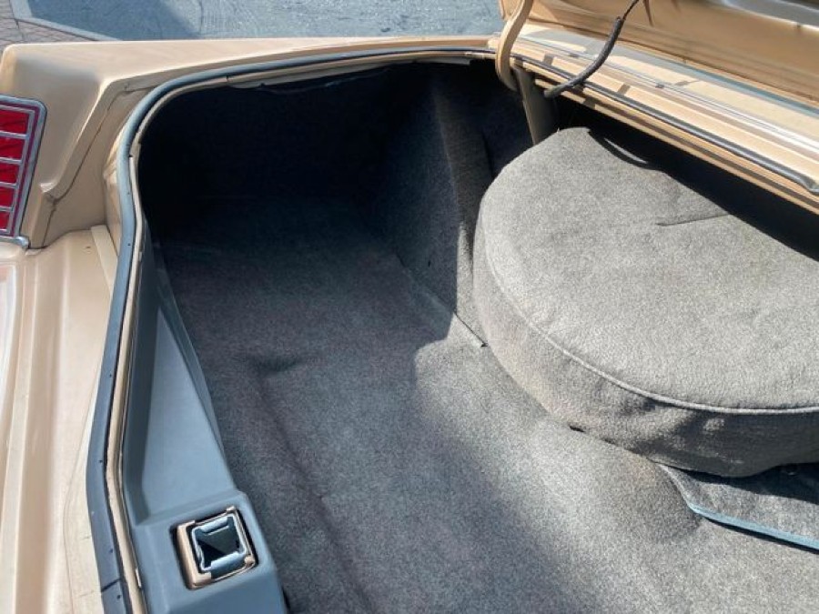 Lincoln Continental in gutem Zustand Baujahr BJ 07/1979