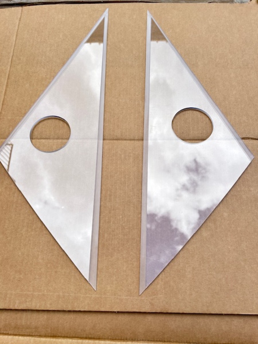 Für Ferrari F40 Karosserieteile zu verkaufen Baujahr BJ -