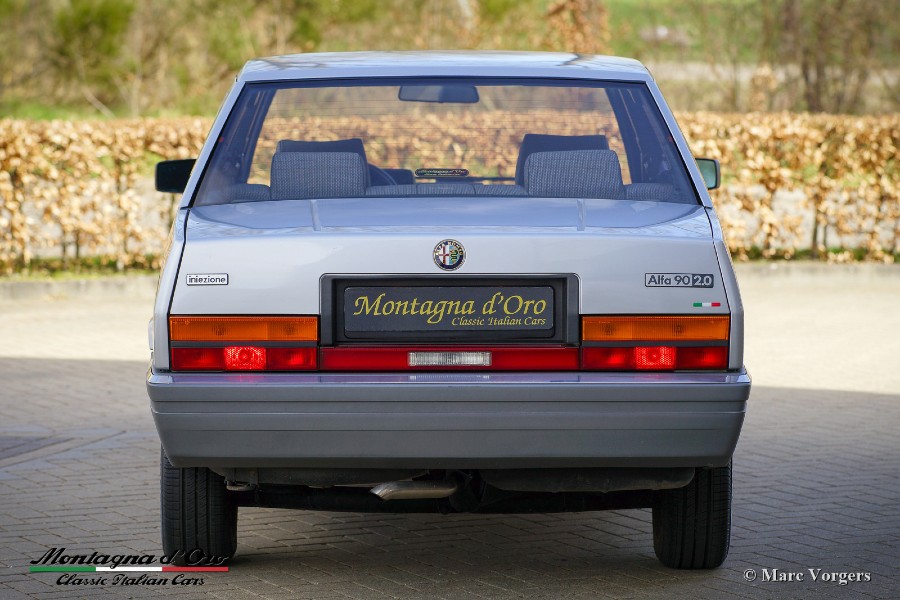 Alfa Romeo 90 2.0 IE in gutem Zustand steht zum Verkauf Baujahr BJ 03/1985