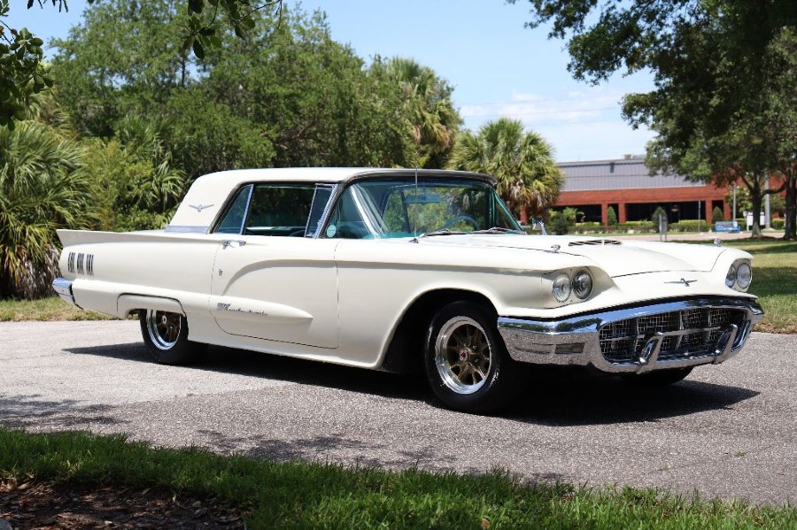 Street Racer Ford Thunderbird 1960 Ford Thunderbird 352 Special V-8 Baujahr BJ 04/1960